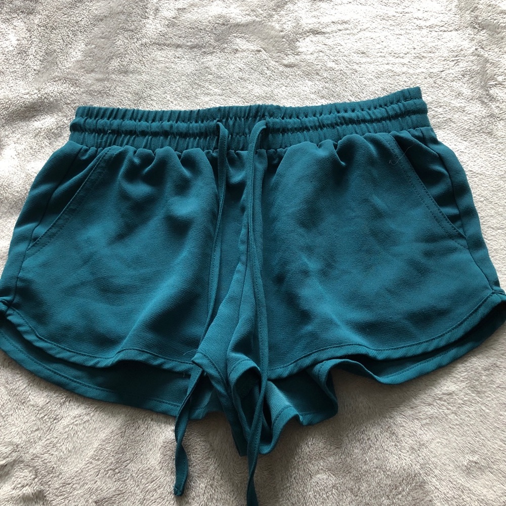 forever 21 flowy shorts